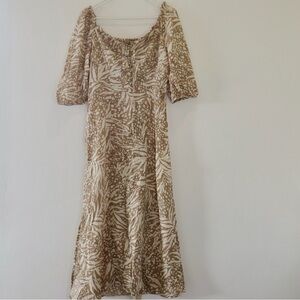 NWT: Jessica Simpson Puffed Sleeve Midi Dress